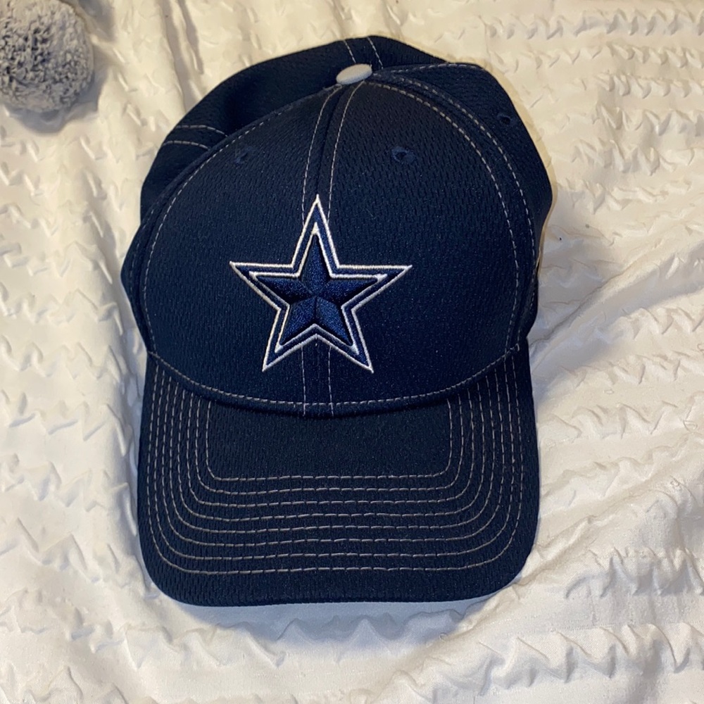 Dallas Cowboys fitted hat